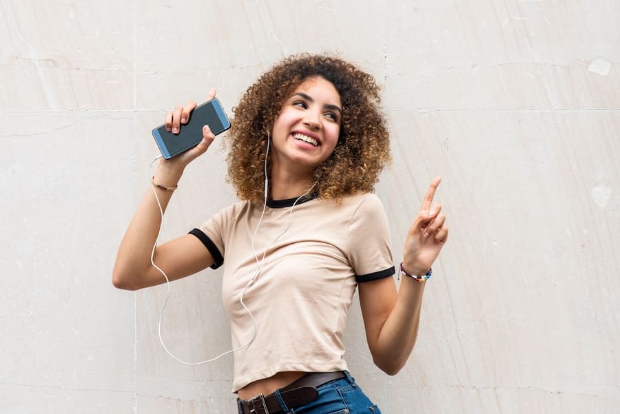 Musik aufs Handy laden